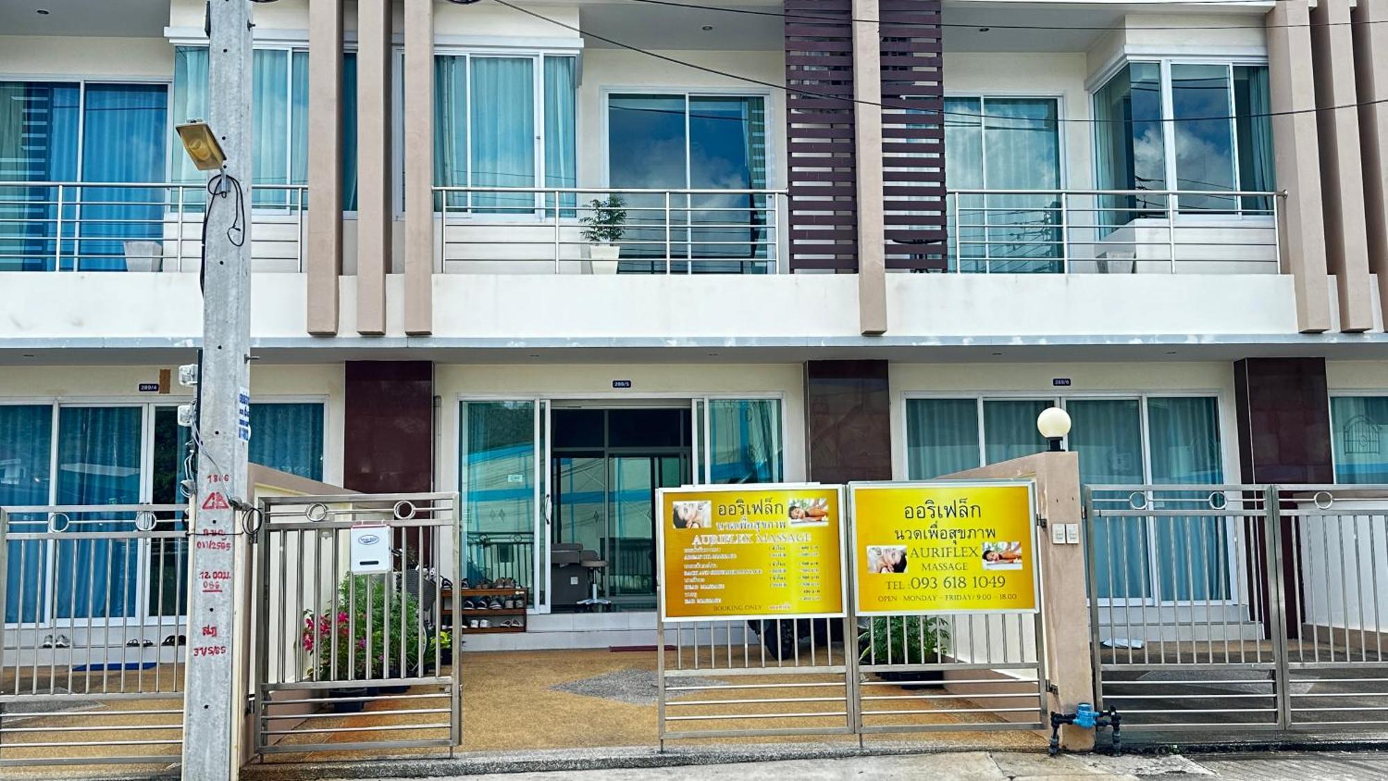 Auriflex House Bed & Breakfast Krabi Bagian luar foto